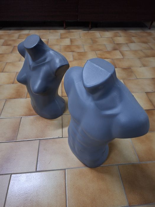 Манекен пластмасов