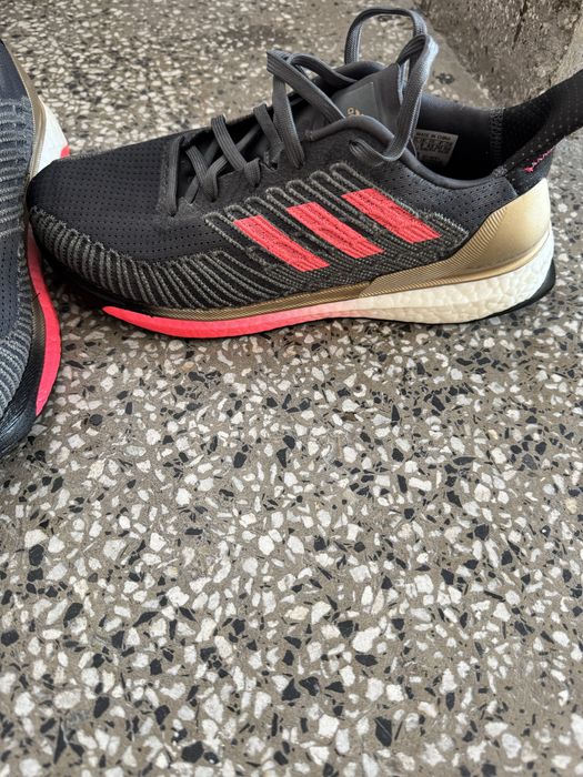 Маратонки Adidas