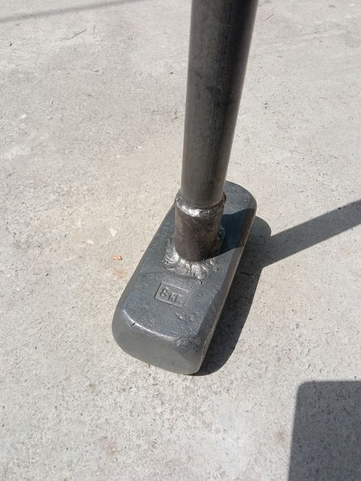 Кувалда балон ургани 8 кг темри турбаси билан 10 килола атирофи чикади