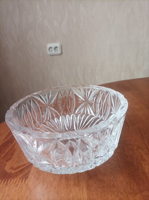 Продам хрусталь в отличном состоянии