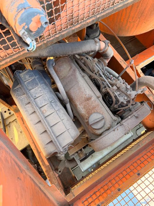 Vand ansablu vidanja Muller de 5000 litri cu motor vw diesel auxiliar.