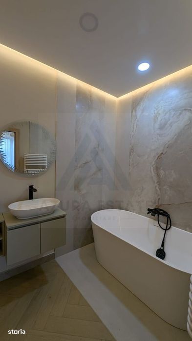 Apartament premium 3 camere parcare subterana etaj 3 zona Strand