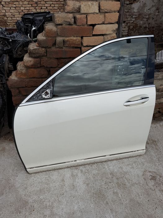 Врата Mercedes benz S class w221 long с класа в221 врати предна задна