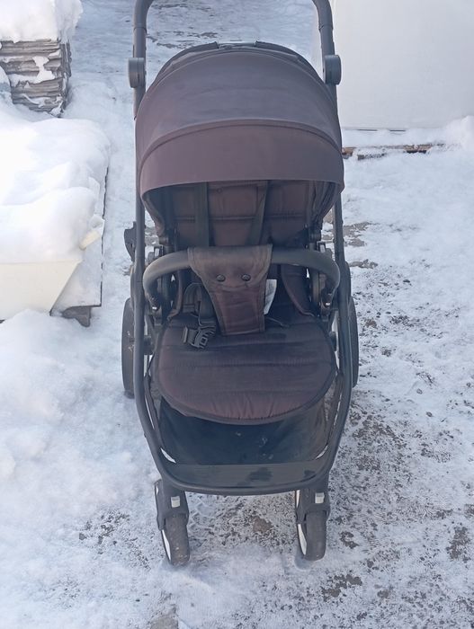 Продам детскую коляску