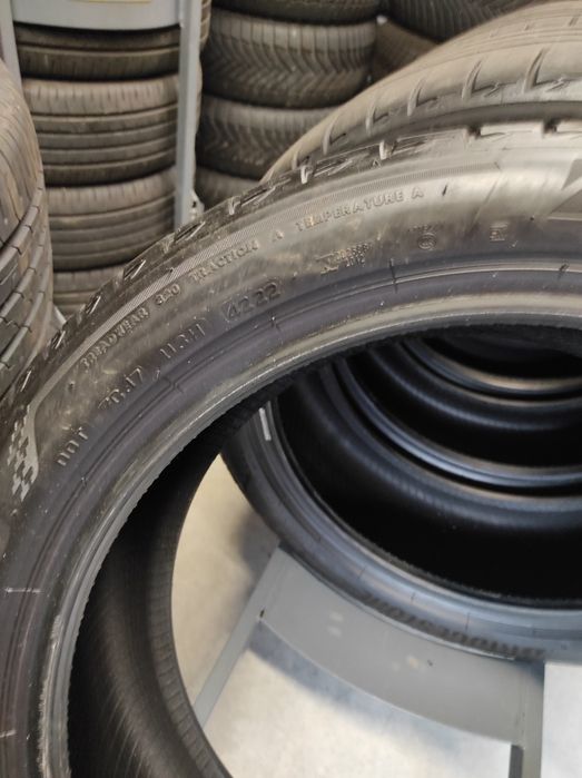225/45/18 Bridgestone