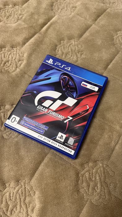 Gran Turismo 7 для PS4 — 2 диска