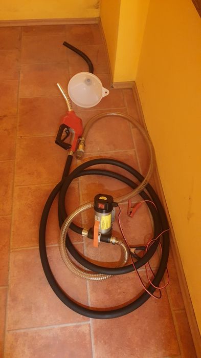 Pompa combustibil 12 v