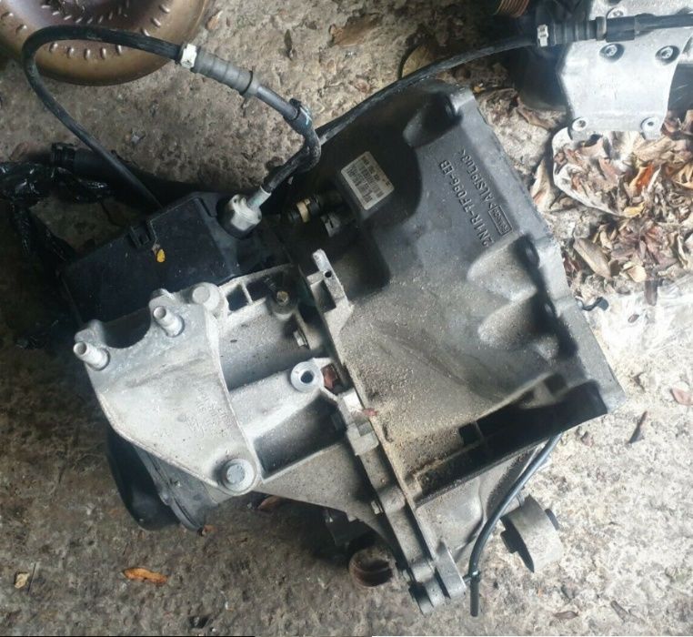 Cutie de viteze manuala Ford Fiesta Transit Custom 1.5 Diesel