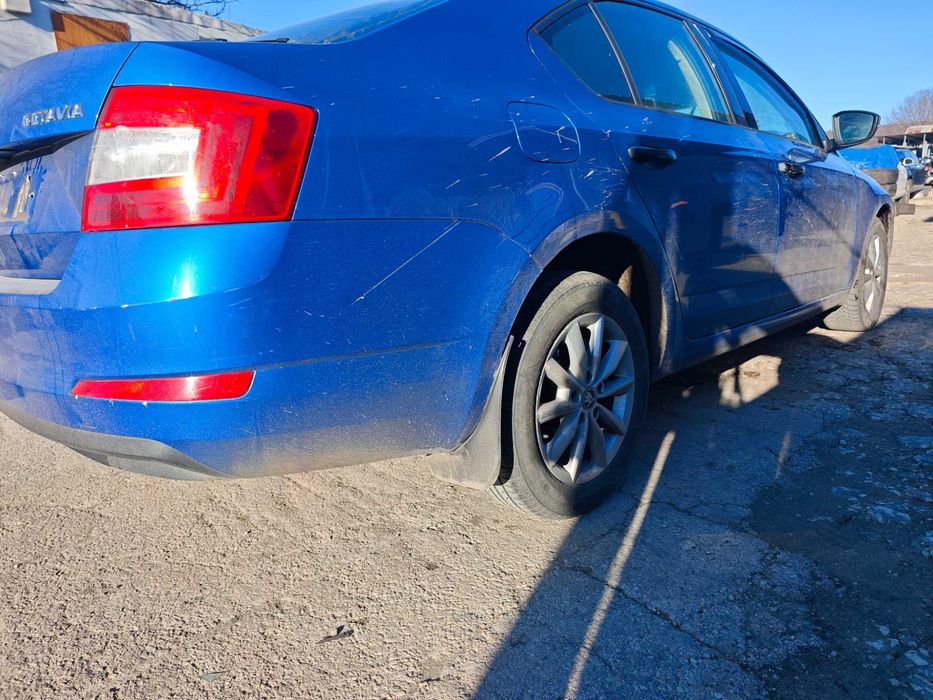 НА ЧАСТИ Skoda Octavia Hatchback 1.6d Автомат Шкода Октавия
