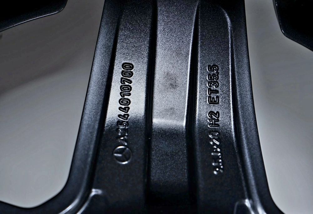 Оригинални AMG 20"+ Michelin Mercedes GLC  W254