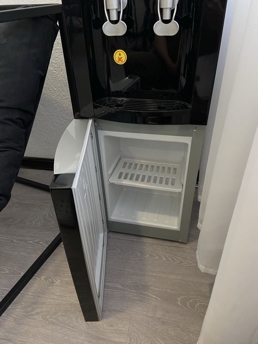 Продам кулер для воды