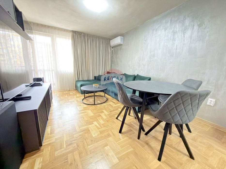 Двустаен апартамент, Спортна зала, гр. Варна Д.К 4480