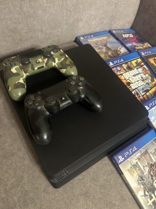 Vand PS4 Slim 1Tb