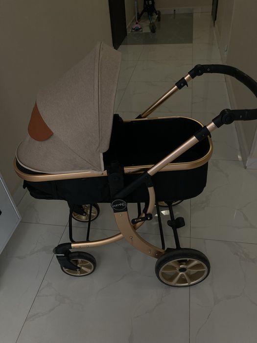 Продам срочно Коляска 2в1