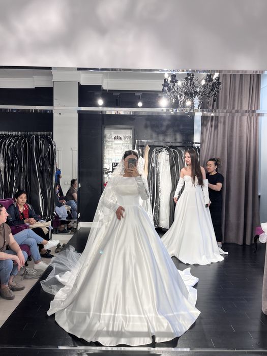 Свадебное платье