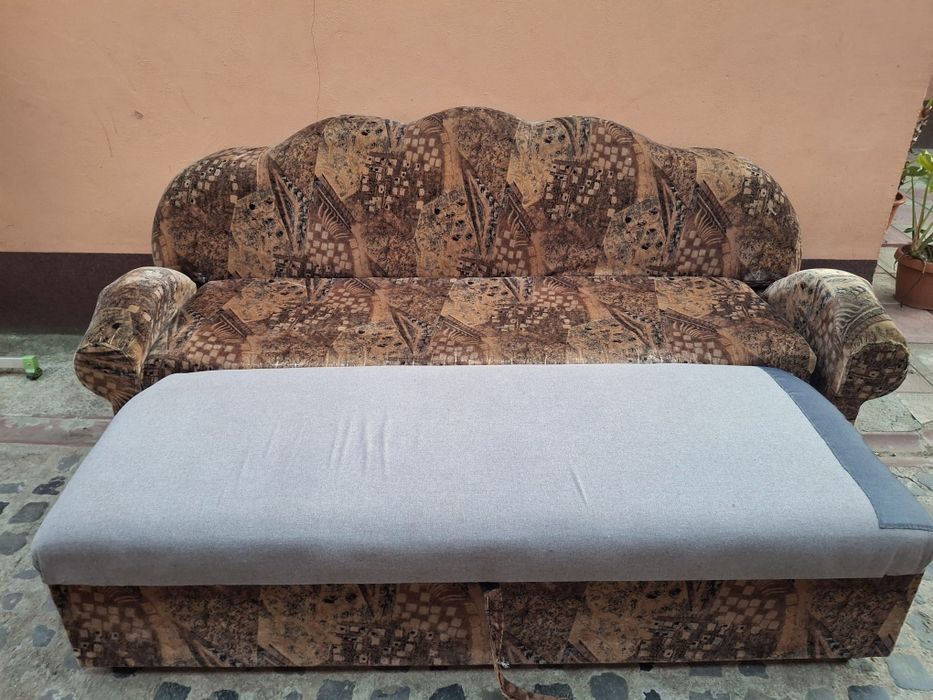 Canapea extensibila