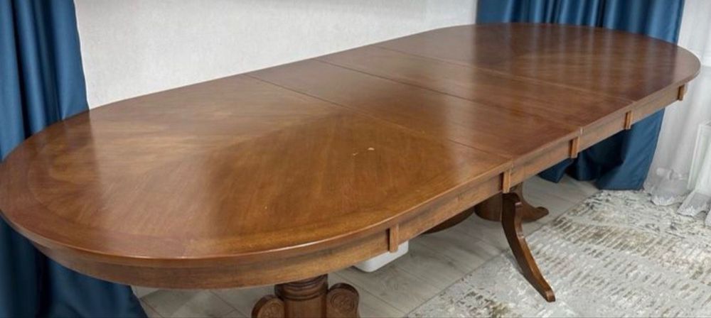 Продам стол со стульями 10шт