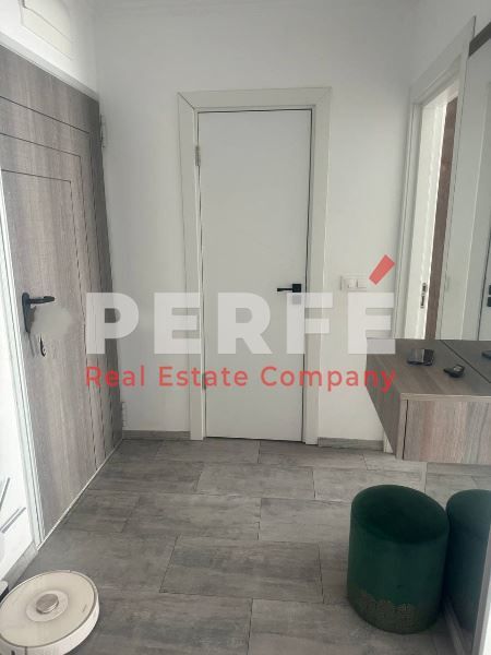 Продава се Тристаен апартамент в Бургас, Зорница - 86 кв.м за 2733 €/кв.м - Снимка #10