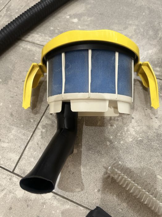 Прахосмукачка пароекстактор KARCHER (модел SV1802)