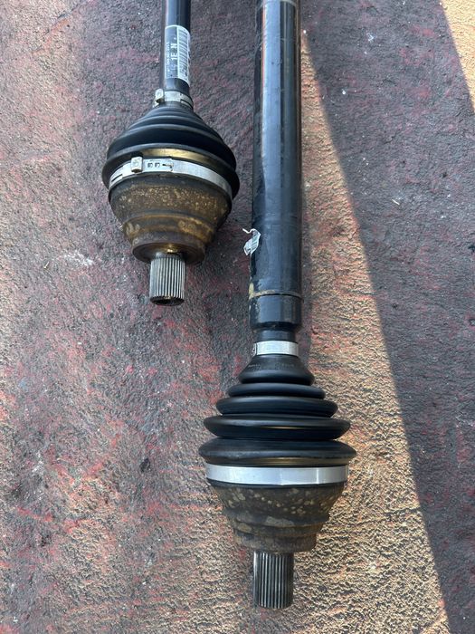 Planetara fata stanga dreapta vw caddy 1.9 tdi CV manuala 5 trepte