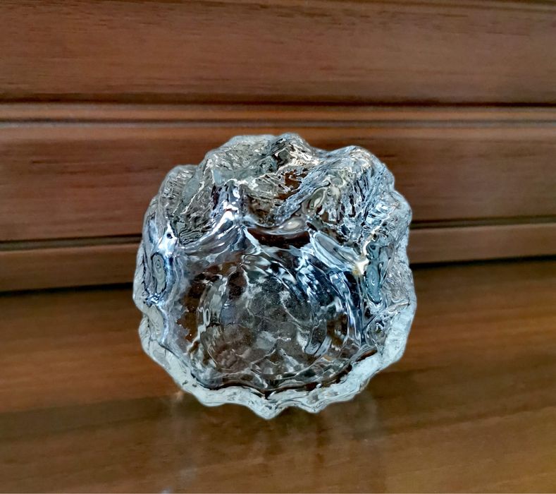 Ваза ледена топка минимализъм скандинавски дизайн Ice Ball  супер !