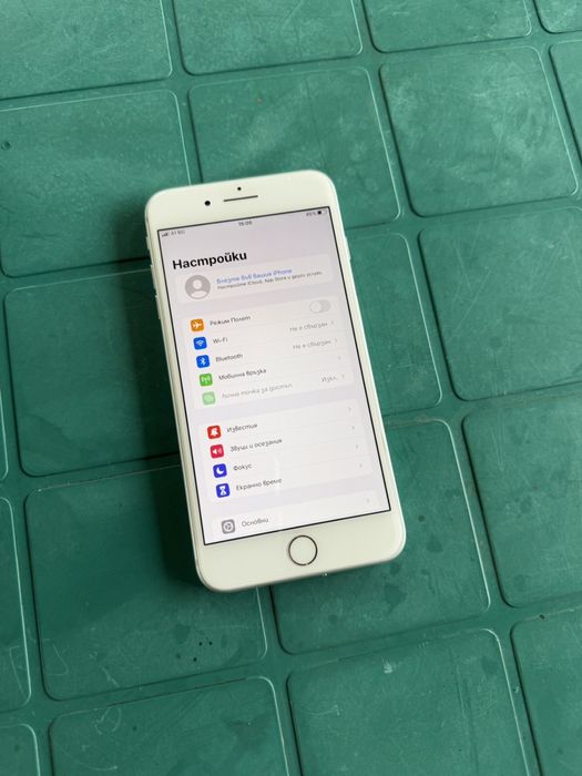 Възможен бартер/Iphone 8 Plus 64GB Бял