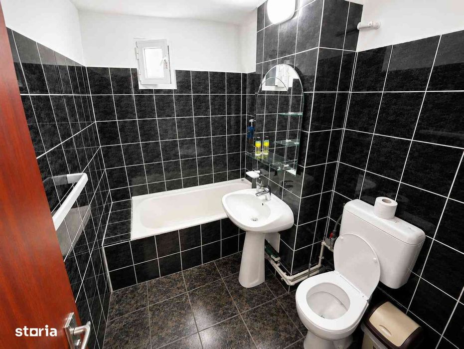 Inchiriez apartament 3 camere Faleza nord