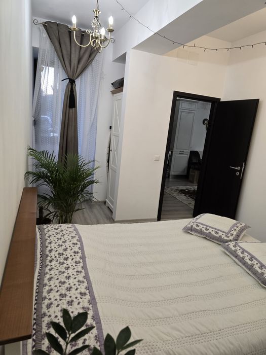 Apartament cu 2 camere Sf Lazăr- str. Zimbrului
