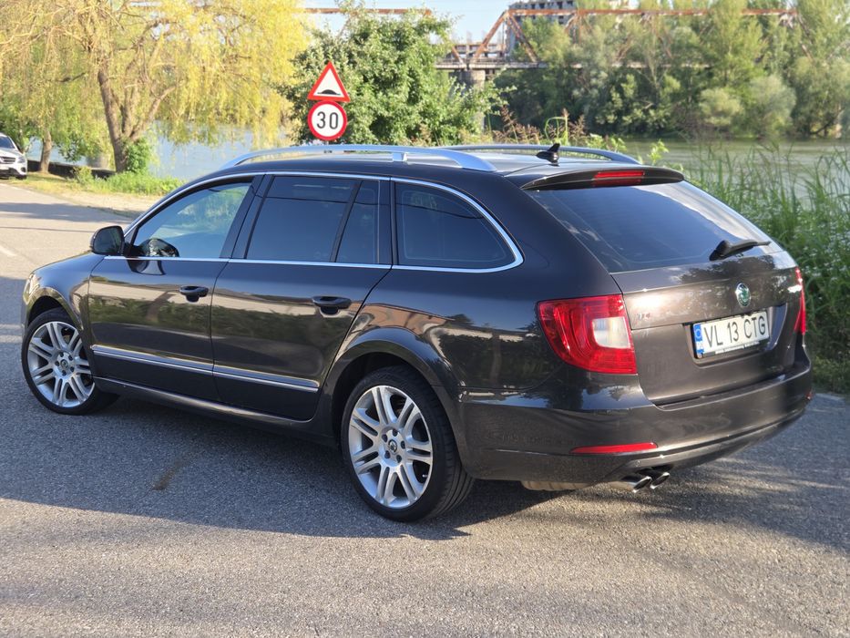 SKODA Superb 2011 — imagine 4