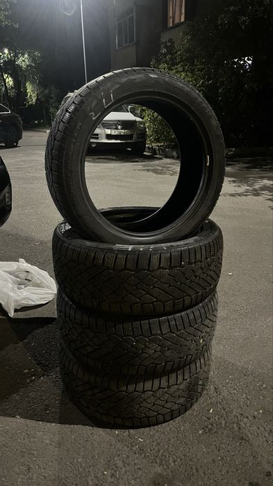 Зимние шины R18/235/45