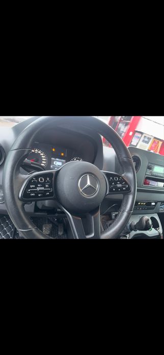 Mercedes sprinter 319