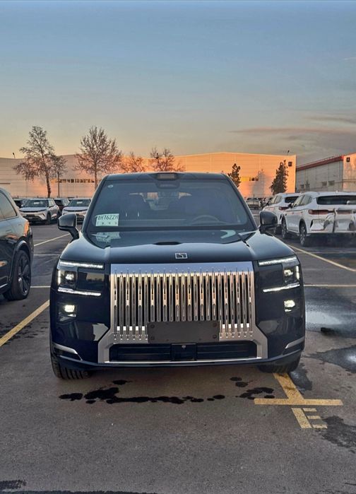 **Zeekr 9X ULTRA masla
xamma dopopsoyalari bor
70 kv batareya
Saloni t