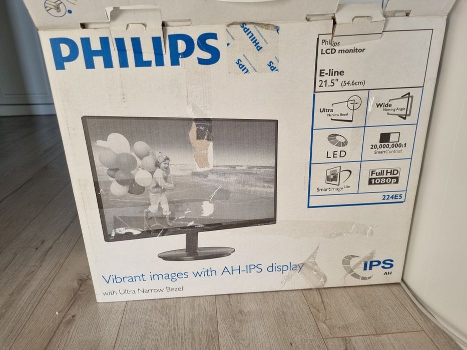 Монитор Philips 21.5 дюйма
