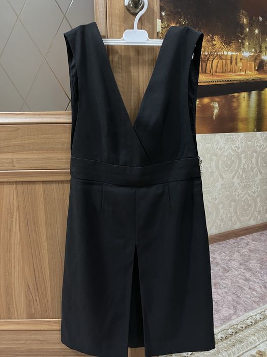 Продам классический сарафан для девушек