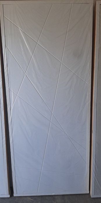 MDF eshiklar tayor hamda buyurtma asosida