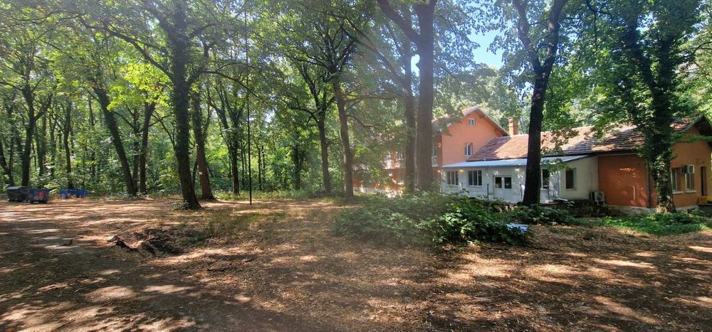 Продава се Хотел в Русе, в.з. Липака - 790 кв.м за 697 €/кв.м - Снимка #5