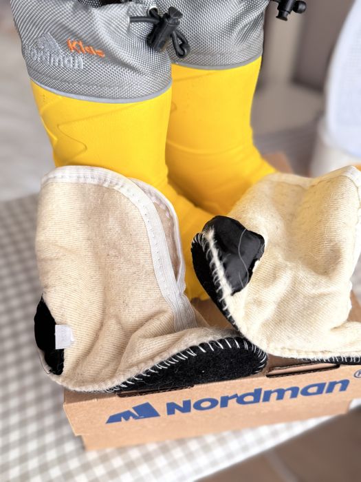 Резиновые сапоги