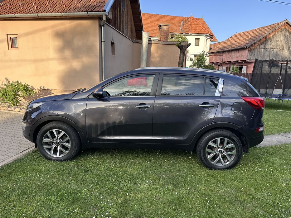 KIA Sportage 2014 — imagine 2