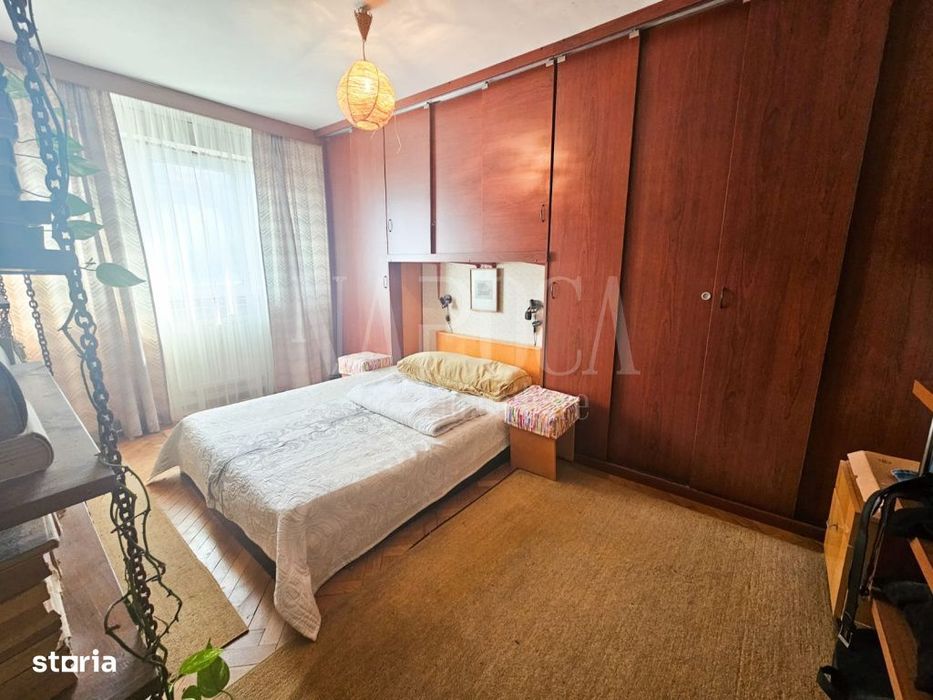 Apartament 4 camere de vanzare in Manastur, Cluj Napoca — fotografia 1