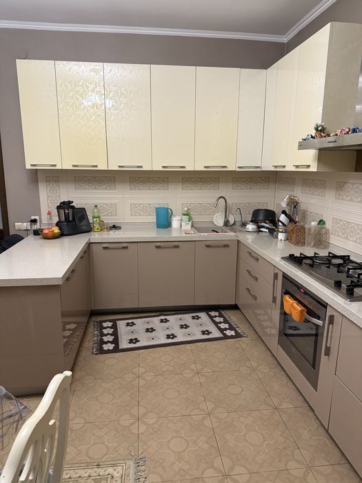 Кухонный гарнитур.