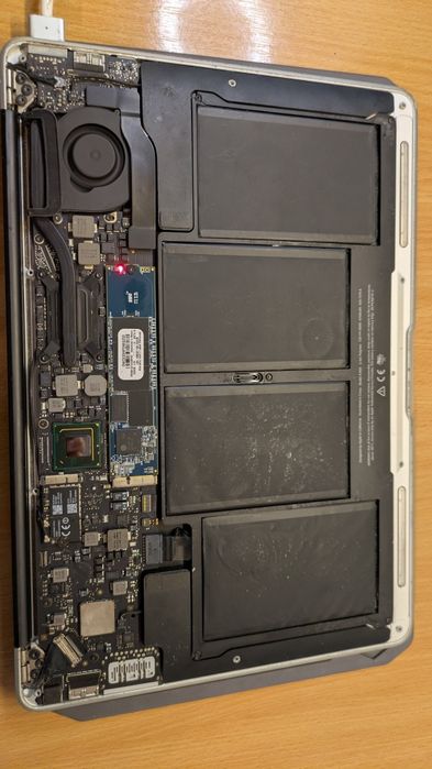 MacBook Air 2012 defect