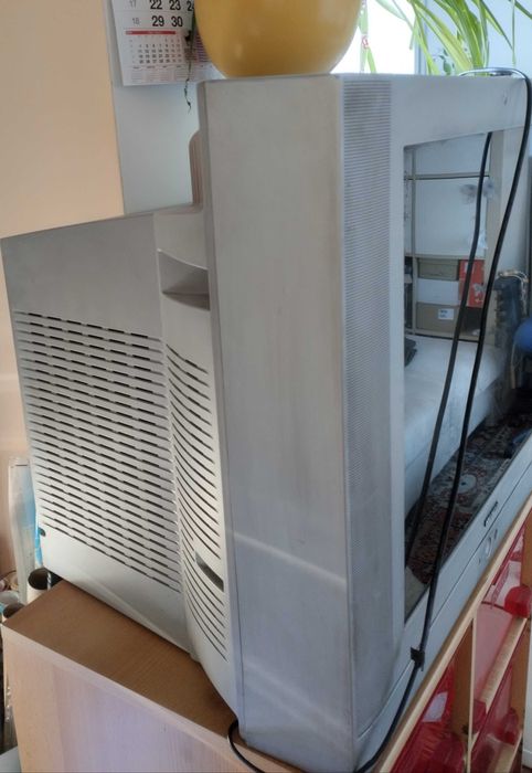 Tелевизор Hyundai