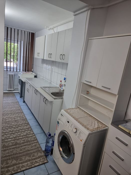 Garsoniera de închiriat