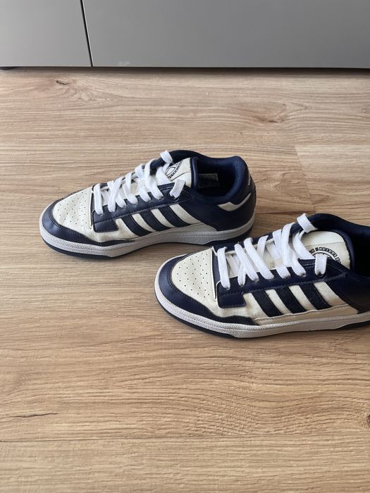 Детски кецове adidas 35 1/2