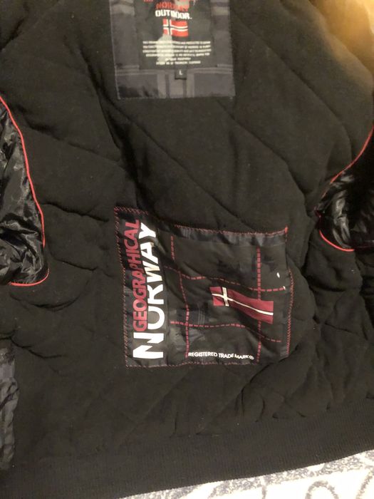 Geaca barbateasca stare excelenta 100 lei