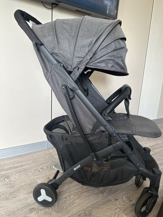 Продам коляску чемодан