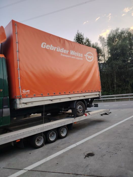 Продавам  брезент от Мерцедес Спринтер Mercedes Sprinter 319 cdi 2016г