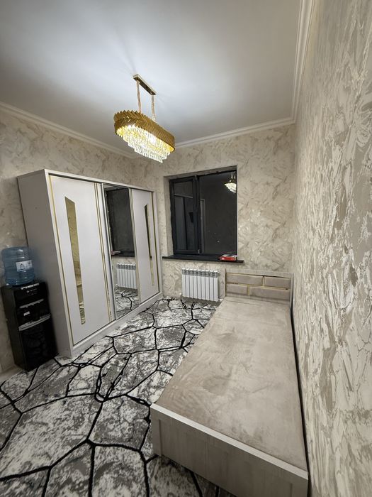 Sergeli ayraportda 3 xonalik uy novostroyka