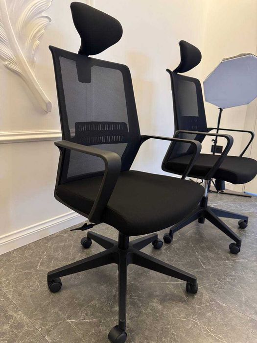 Кресло для персонала офисное, черный