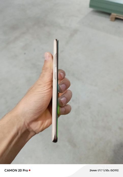 Samsung S10 5G yangi holatda